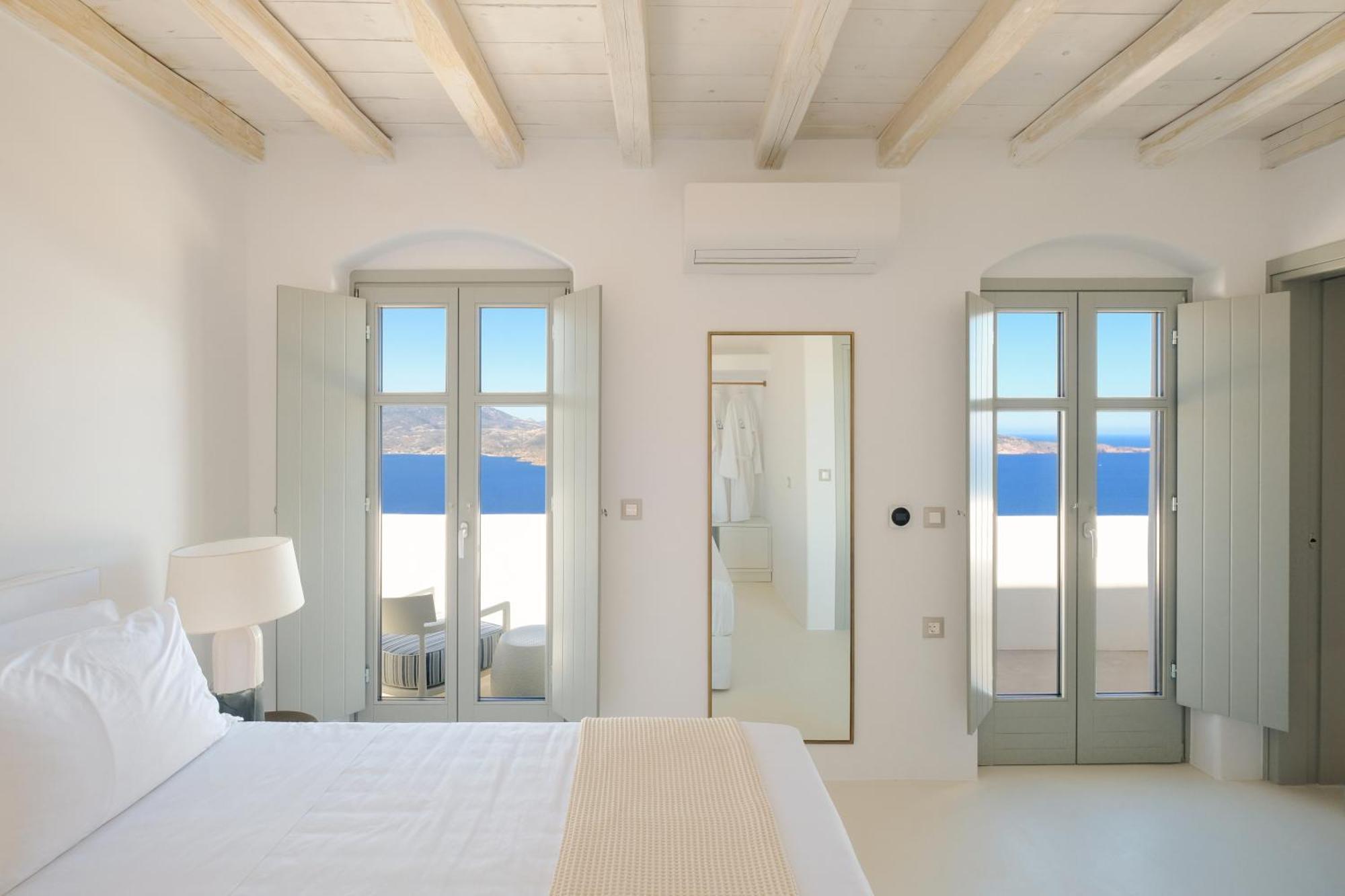 Odyssey Rock Milos Sunset Suites Plaka  Exterior foto