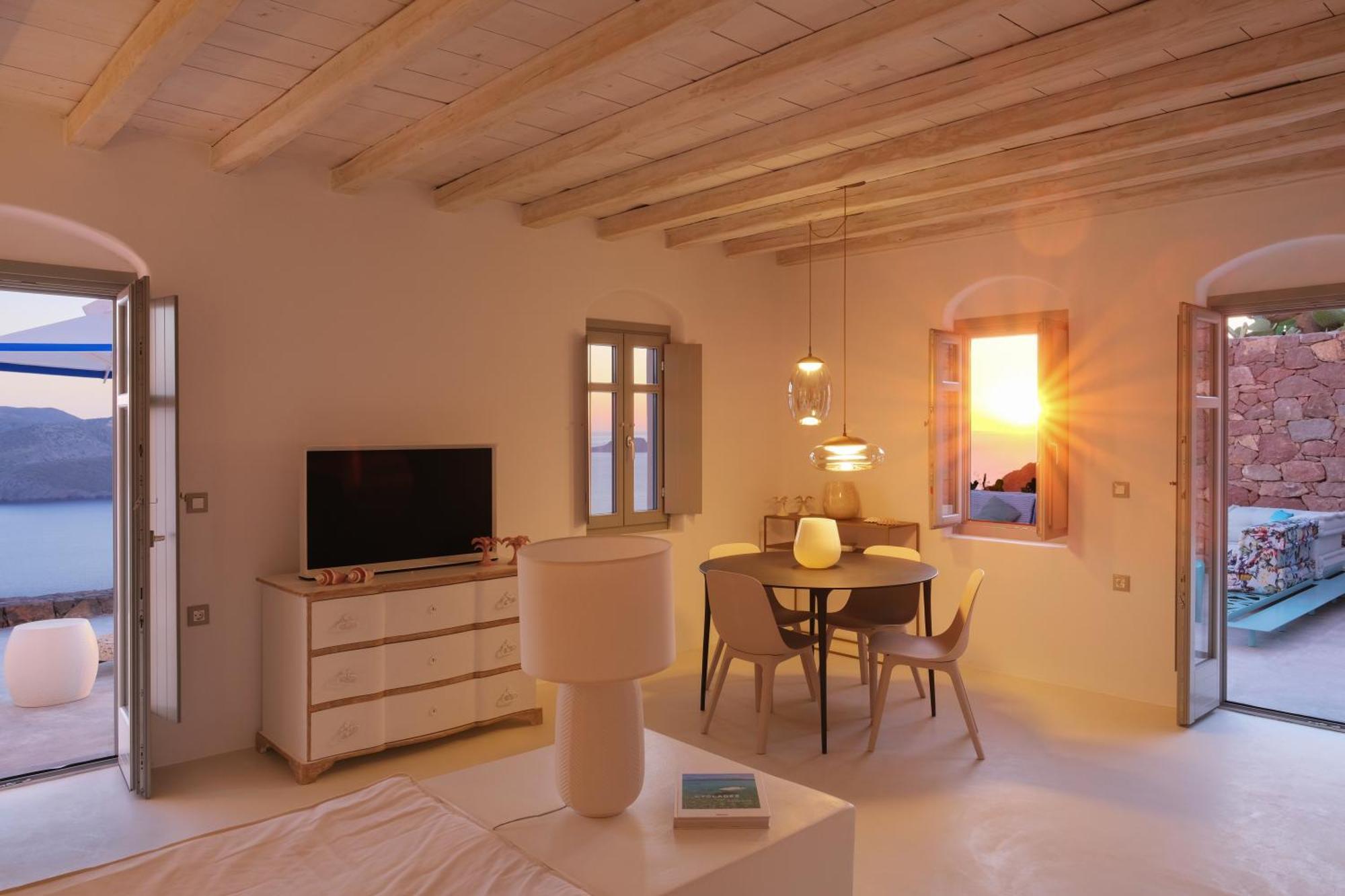Odyssey Rock Milos Sunset Suites Plaka  Zimmer foto