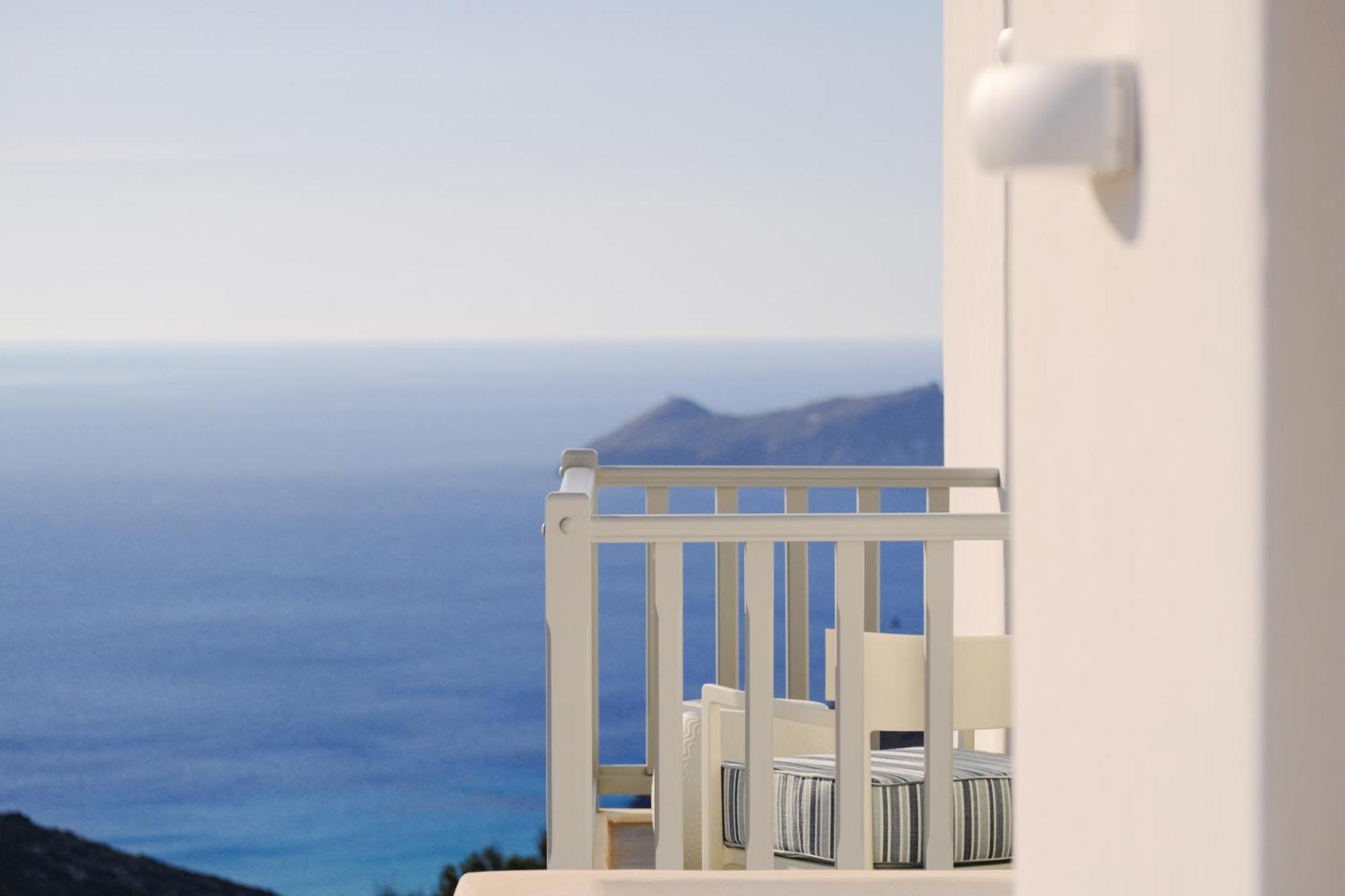 Odyssey Rock Milos Sunset Suites Plaka  Exterior foto